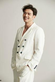 智障周舟个人资料照片,智障界璀璨的明星，独特魅力引人瞩目